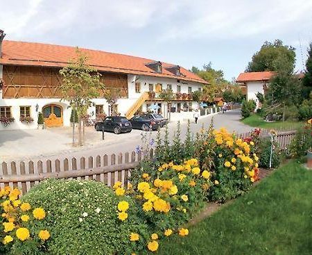 Gasthof & Hotel Jaegerwirt Aufhofen Extérieur photo