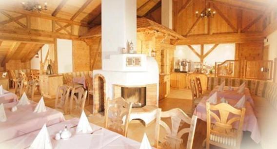 Gasthof & Hotel Jaegerwirt Aufhofen Extérieur photo
